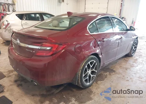 2017 Buick Regal Sport Touring z USA, uszkodzony, nr VIN 2G4GL5EX4H9129459